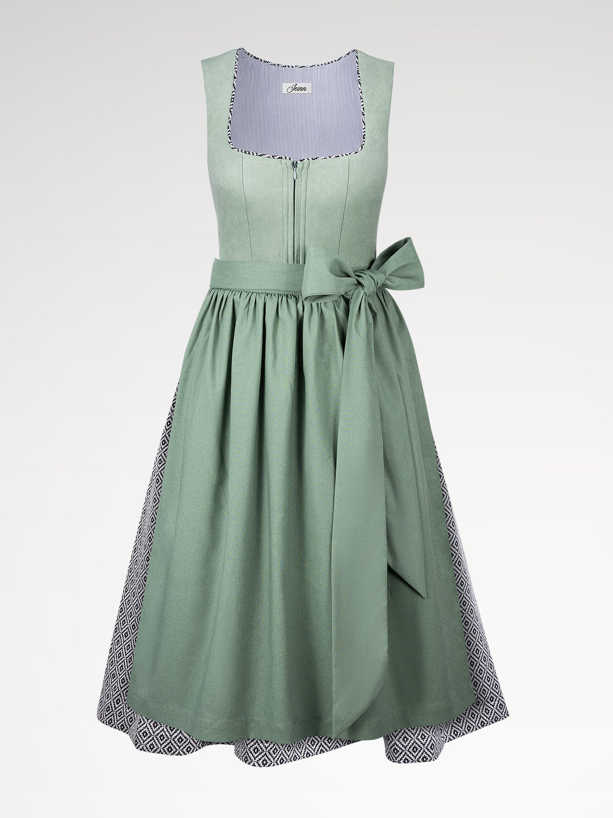 Die faszinierenden Unterschiede zwischen bayerischem und österreichischem Dirndl