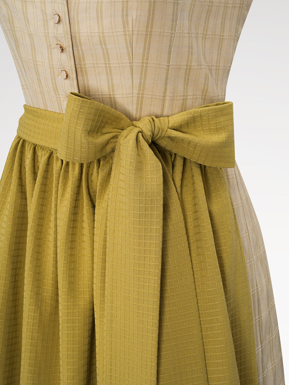 Women green buttons checked pattern dirndl