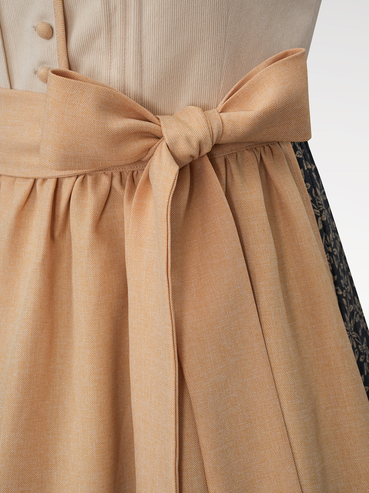 Ladies yellow buttons dirndl