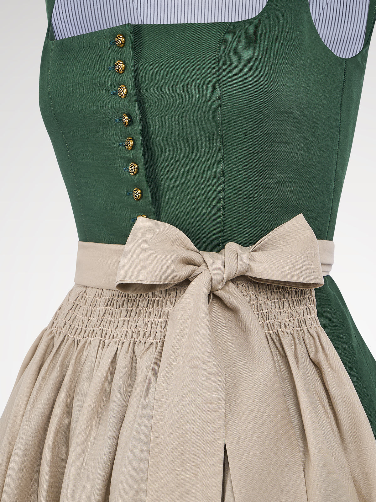 Vihreän osan pakarat dirndl