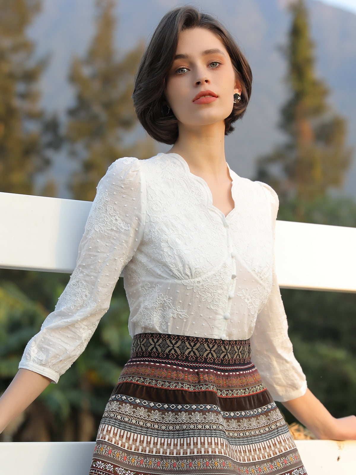 Dirndl 2025: Zwischen Nostalgie und Moderne – Die Evolution der bayerischen Trachtenmode