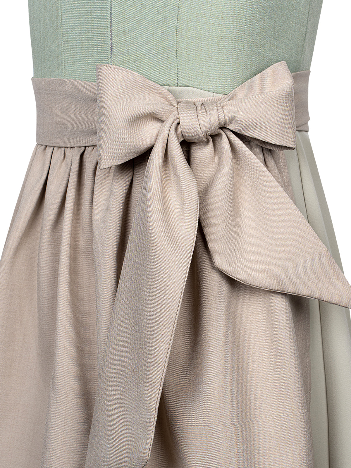 Dirndl - Oia In Creme