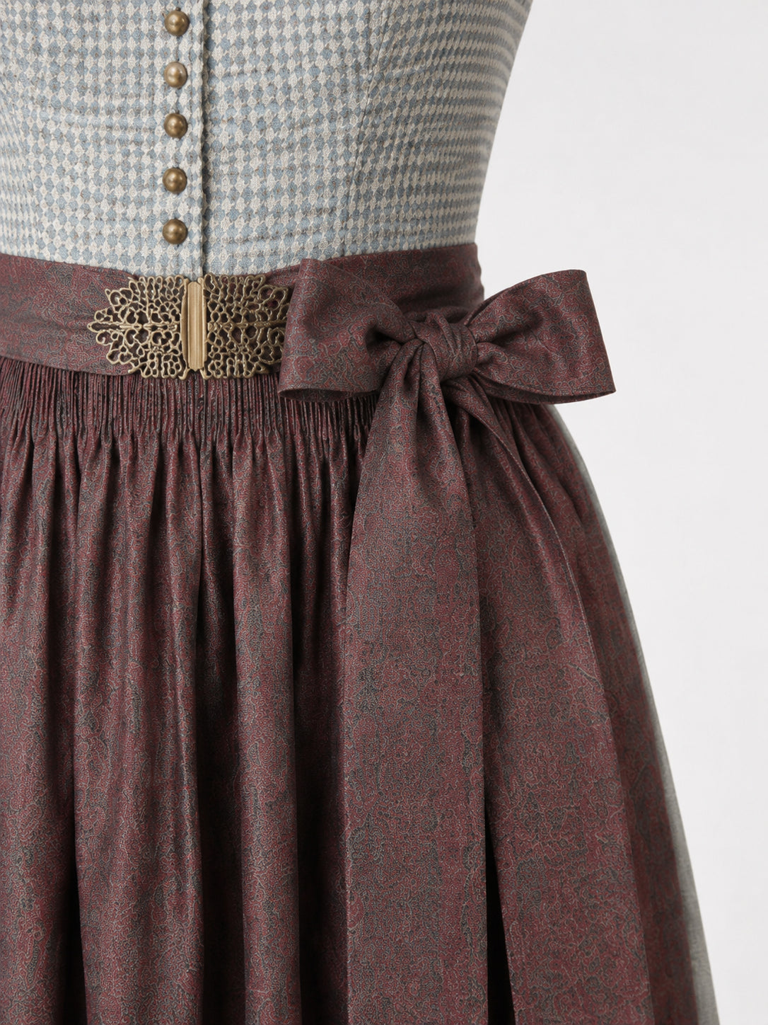 DIRNDL - MAREN IN VERGISSMEINNICHT waist detail