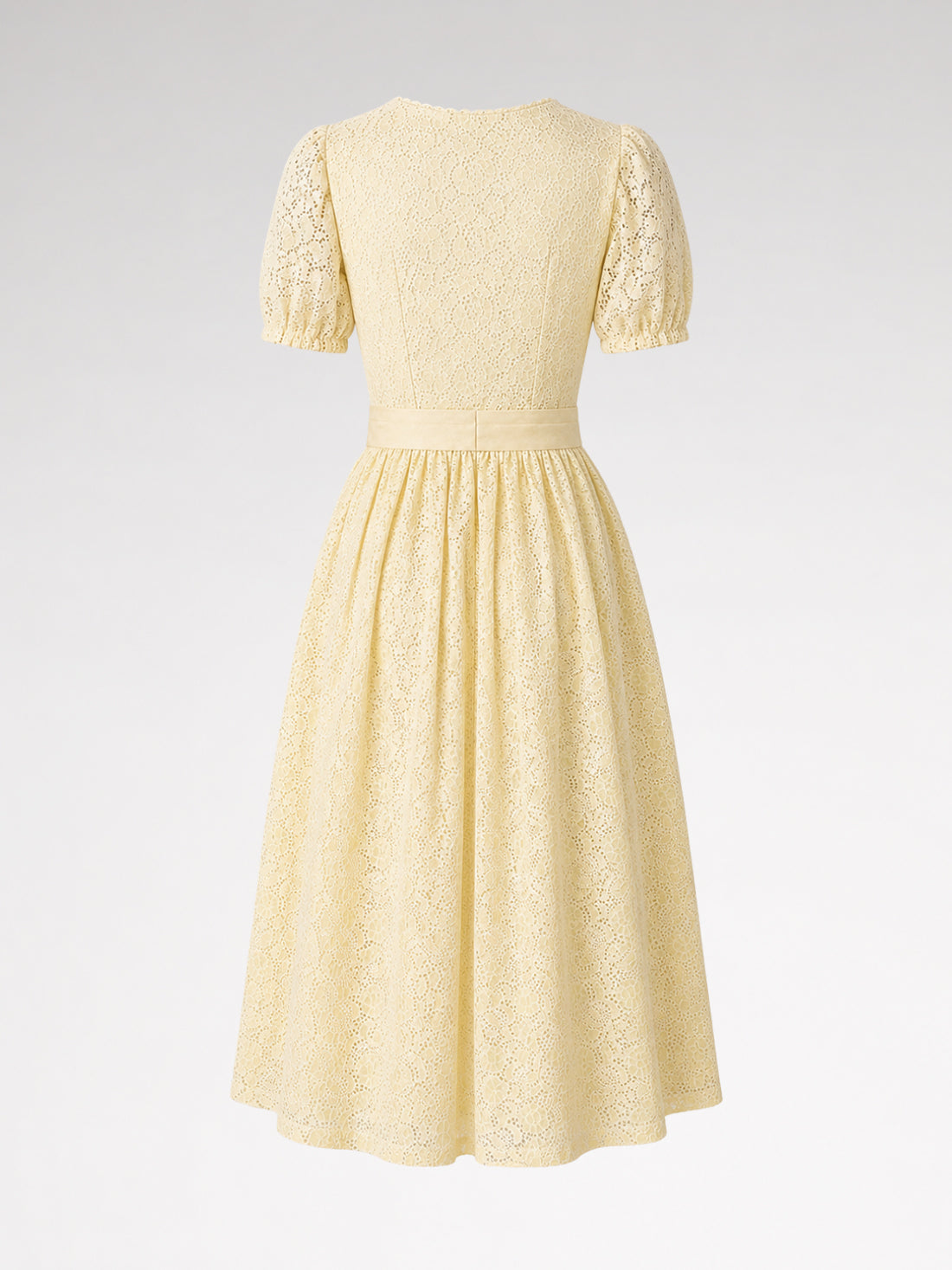 DIRNDL - JOLINA IN BUTTERCREME back view